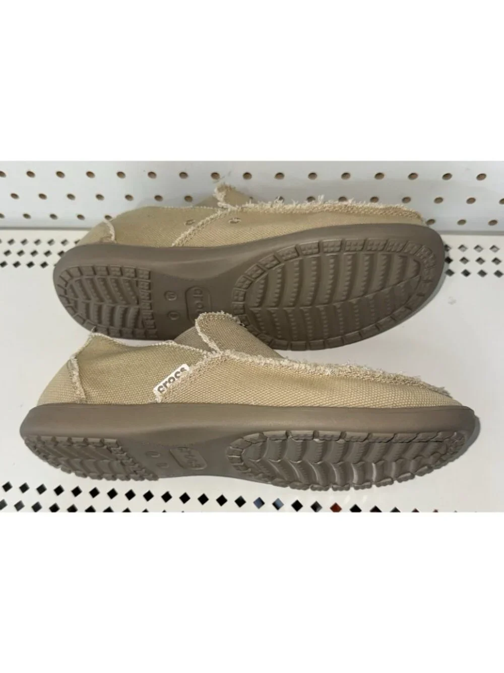 CROCS like new